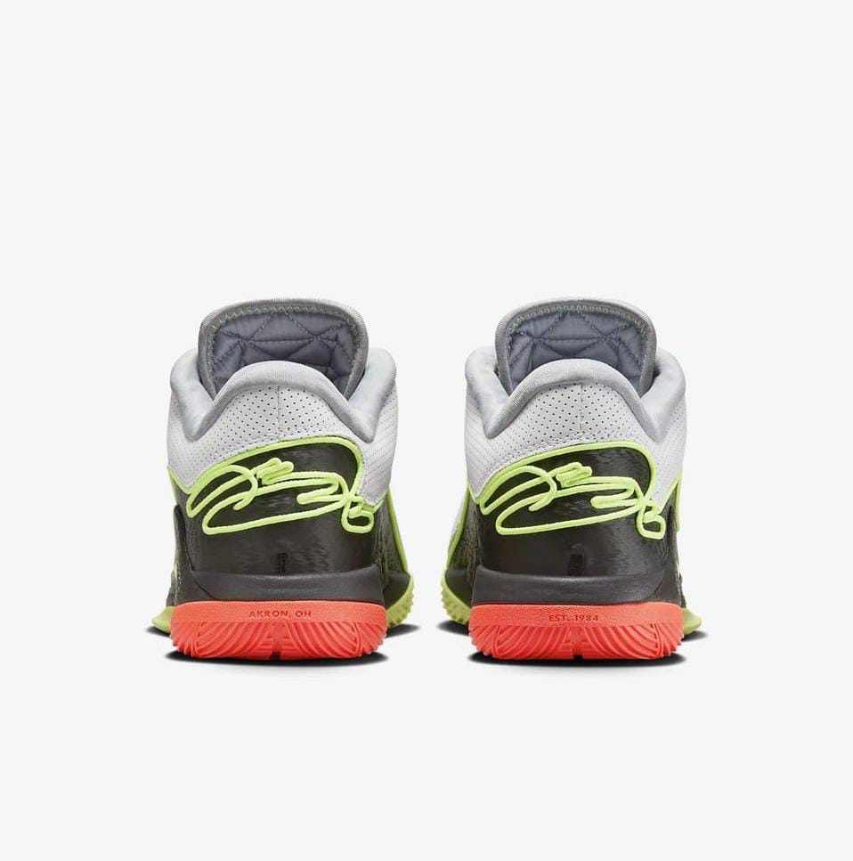 Stealth Traction Basketball Shoes: Elite Professional Court Sneakers