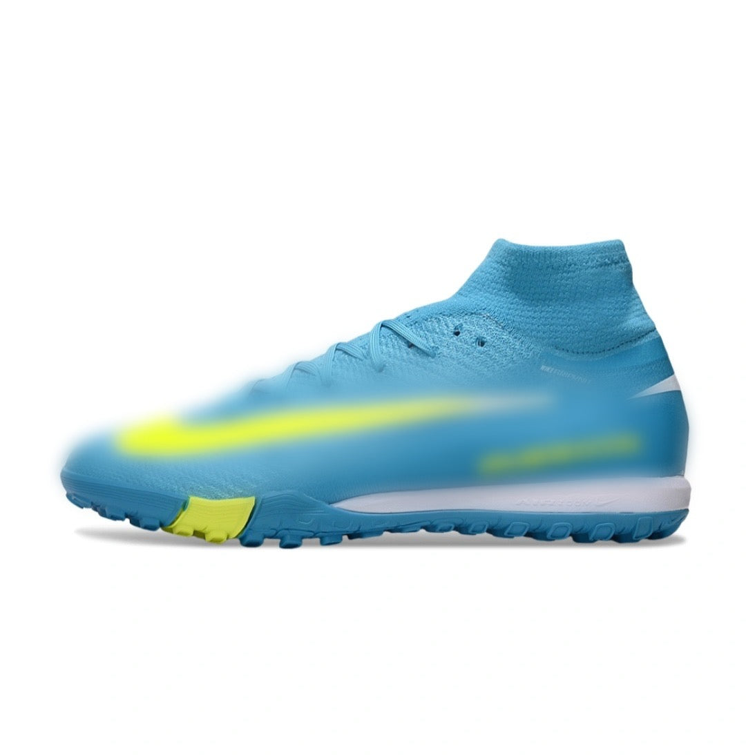 Lightweight Indoor & Turf Football Shoes - Non-Slip Cleatless Soccer Boots