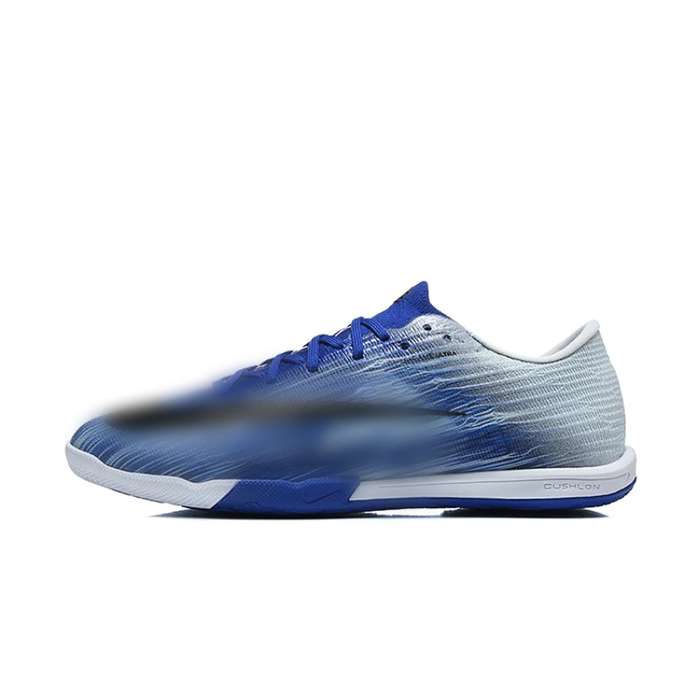 Lightweight Indoor & Turf Football Shoes - Non-Slip Cleatless Soccer Boots