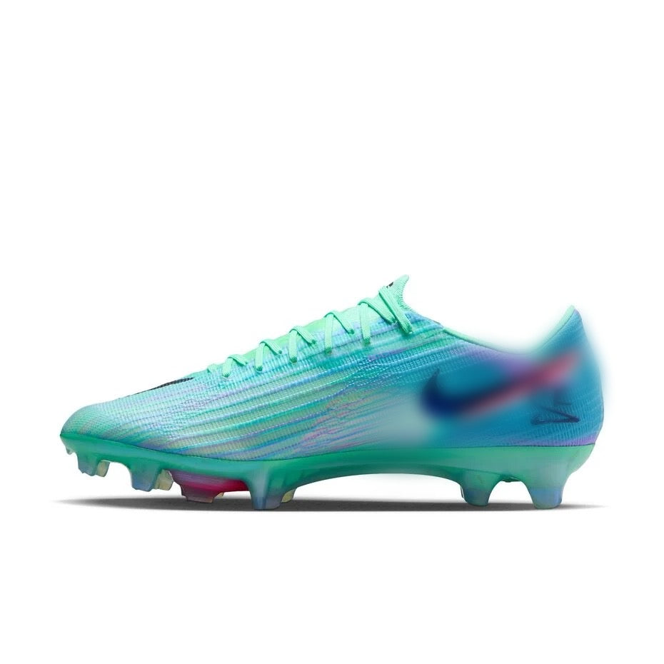 Pro SG Football Shoes | Interchangeable Studs for Muddy Pitches