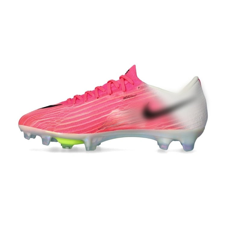 Pro SG Football Shoes | Interchangeable Studs for Muddy Pitches