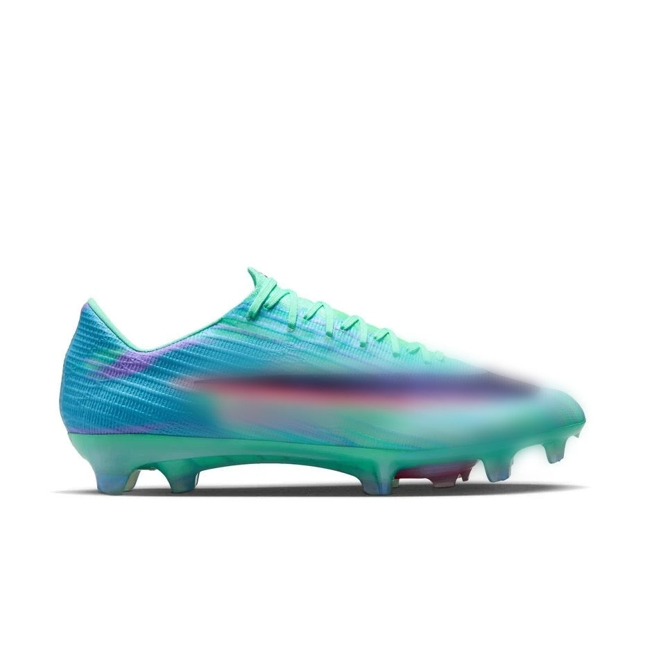Pro SG Football Shoes | Interchangeable Studs for Muddy Pitches