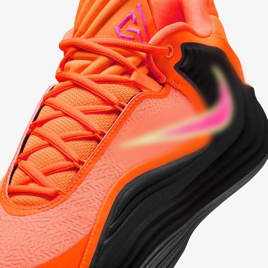 Precision Traction Basketball Shoes: Professional Indoor Basketball Shoes