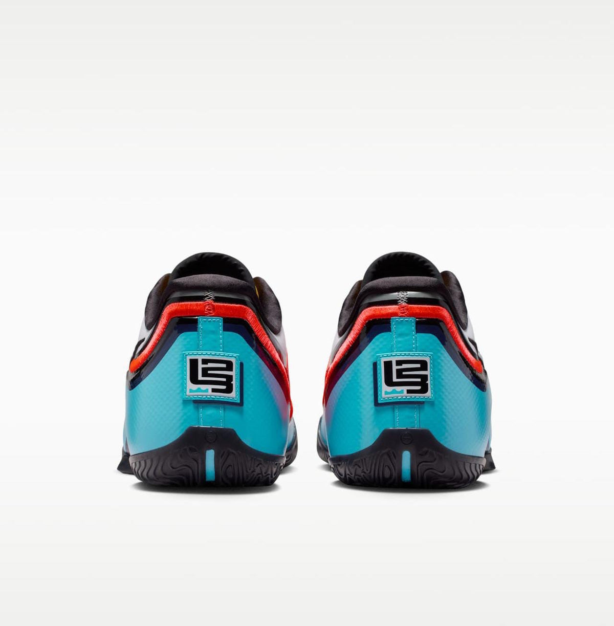 Pro-Level Agility Basketball Shoes: Elite Traction Court Footwear