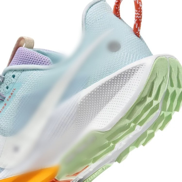 Women's Running Shoes