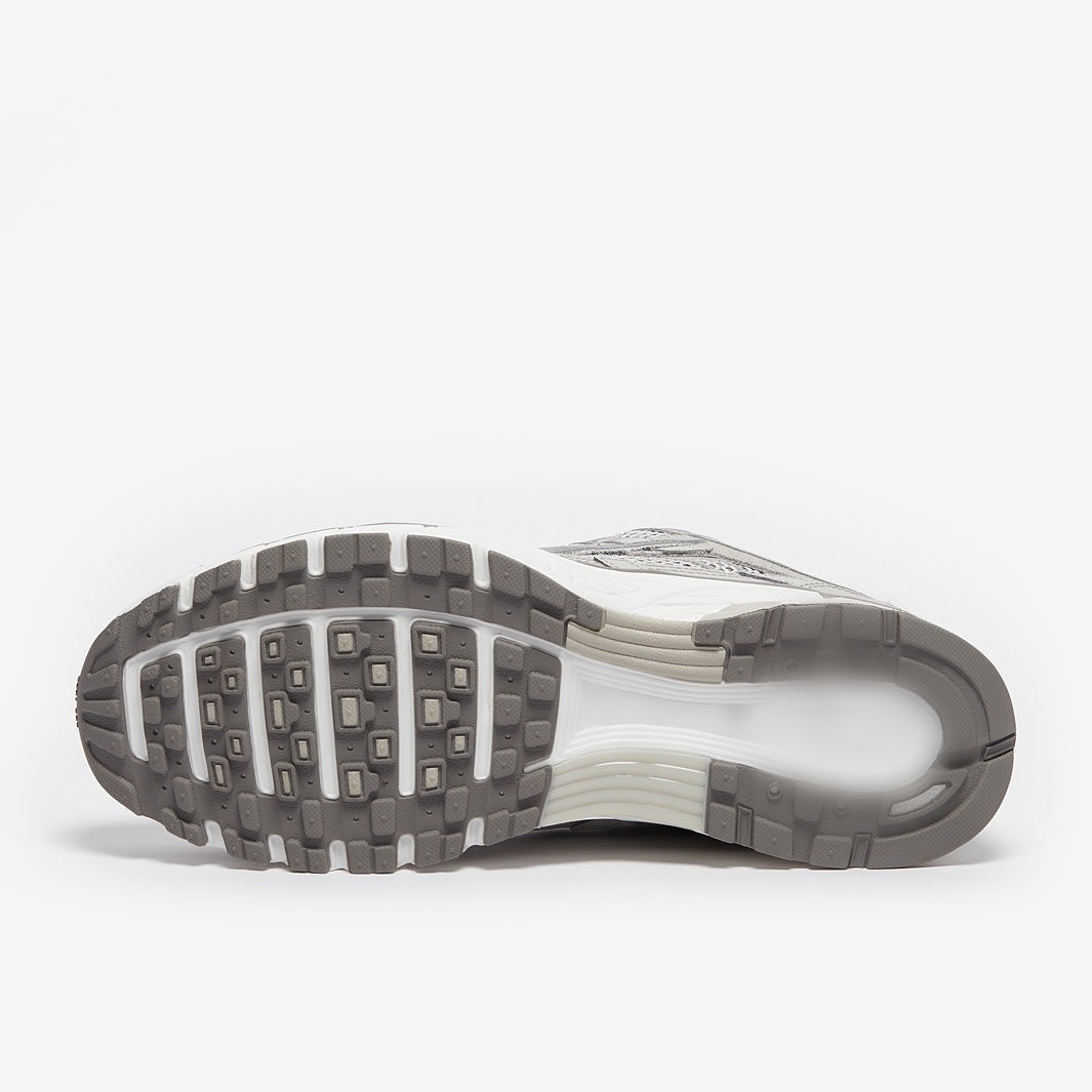 Women's Running Shoes
