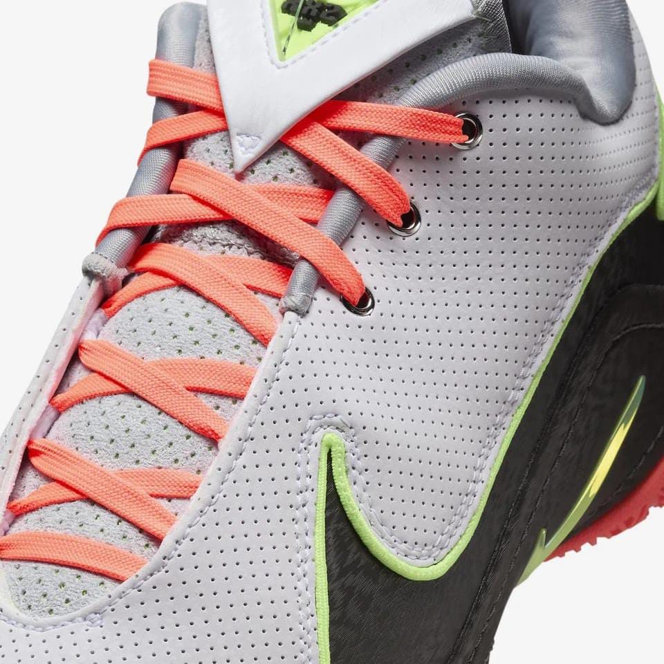 Stealth Traction Basketball Shoes: Elite Professional Court Sneakers