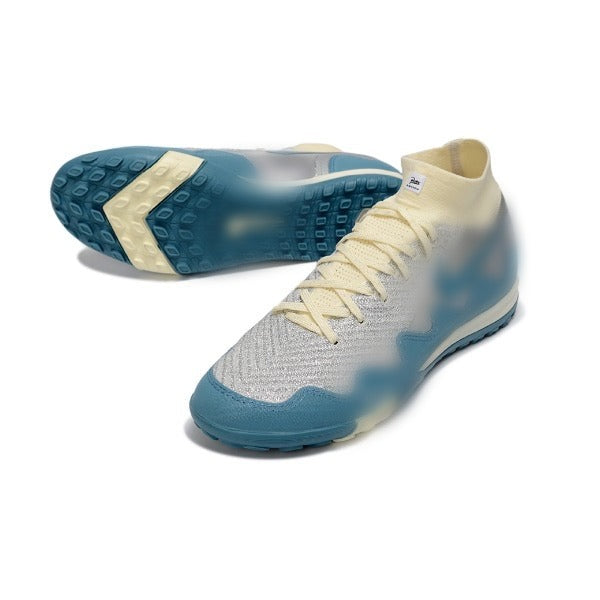 Lightweight Indoor & Turf Football Shoes - Non-Slip Cleatless Soccer Boots